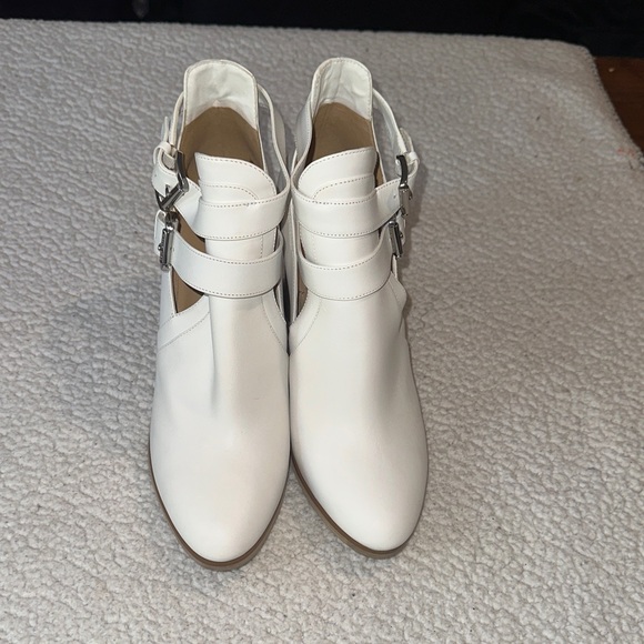 MICHAEL Michael Kors Shoes - MICHAEL Michael Kors White Ankle Boots with Buckle Detail